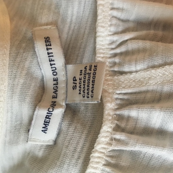 AE Flowy Tank - Picture 3 of 3